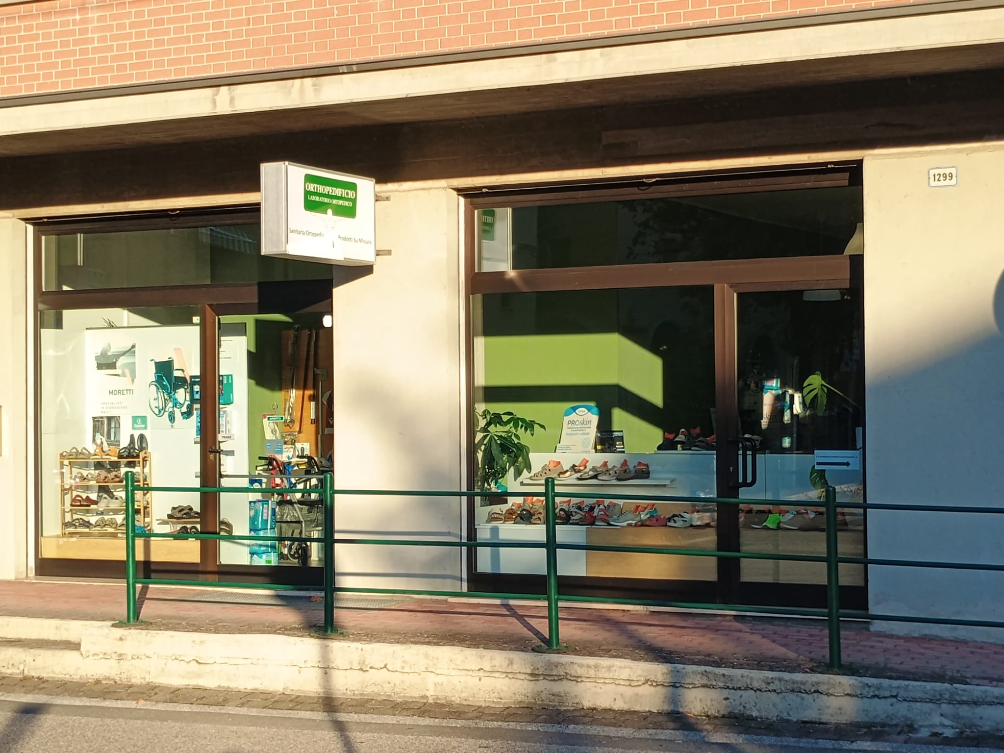 Foto del negozio Orthopedificio 1